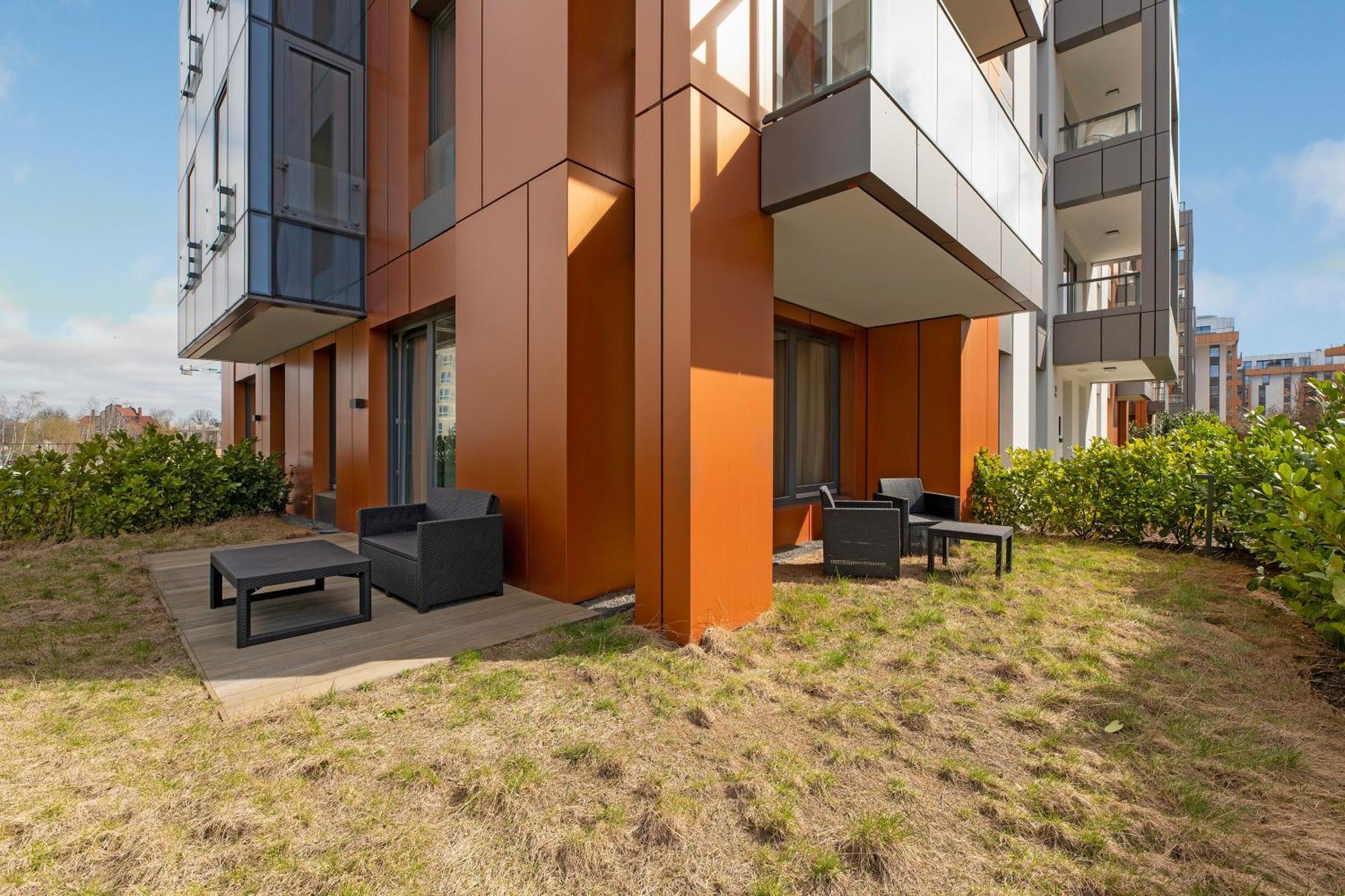 גדנסק Blue Mandarin Riverside Premium Sauna & Gym מראה חיצוני תמונה
